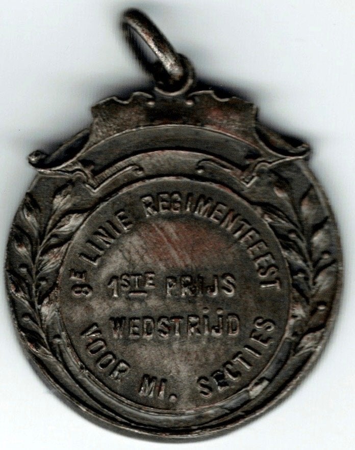 Medaille fête du 9e Régiment de Ligne 1er prix concours, Collections, Objets militaires | Général, Envoi, Armée de terre, Ruban, Médaille ou Ailes