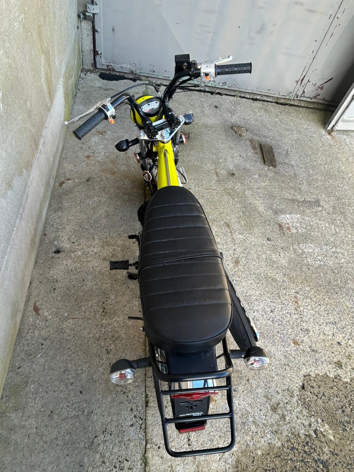 Dax a klasse, Fietsen en Brommers, Ophalen, Zo goed als nieuw, 50 cc, Overige typen