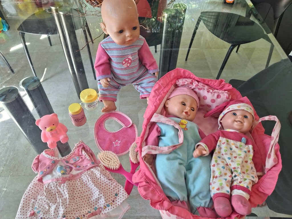Poppen en draagmand, Kinderen en Baby's, Speelgoed | Poppen, Ophalen, Zo goed als nieuw