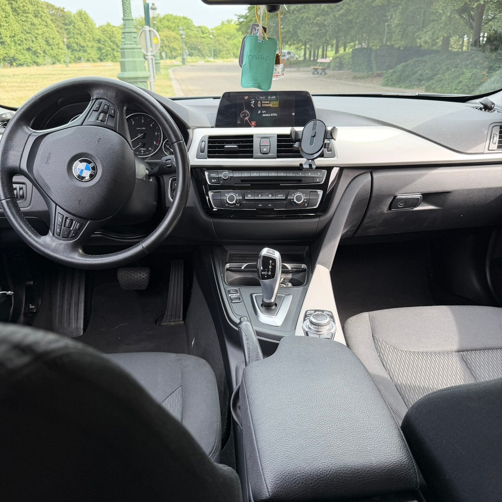 Bmw, Autos, Argent ou Gris, Euro 6, Noir, 5 portes