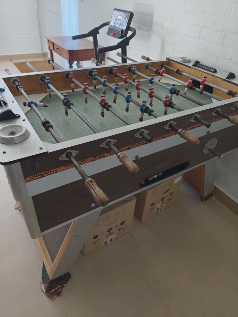 Jupiter Tafelvoetbal, Enlèvement, Comme neuf