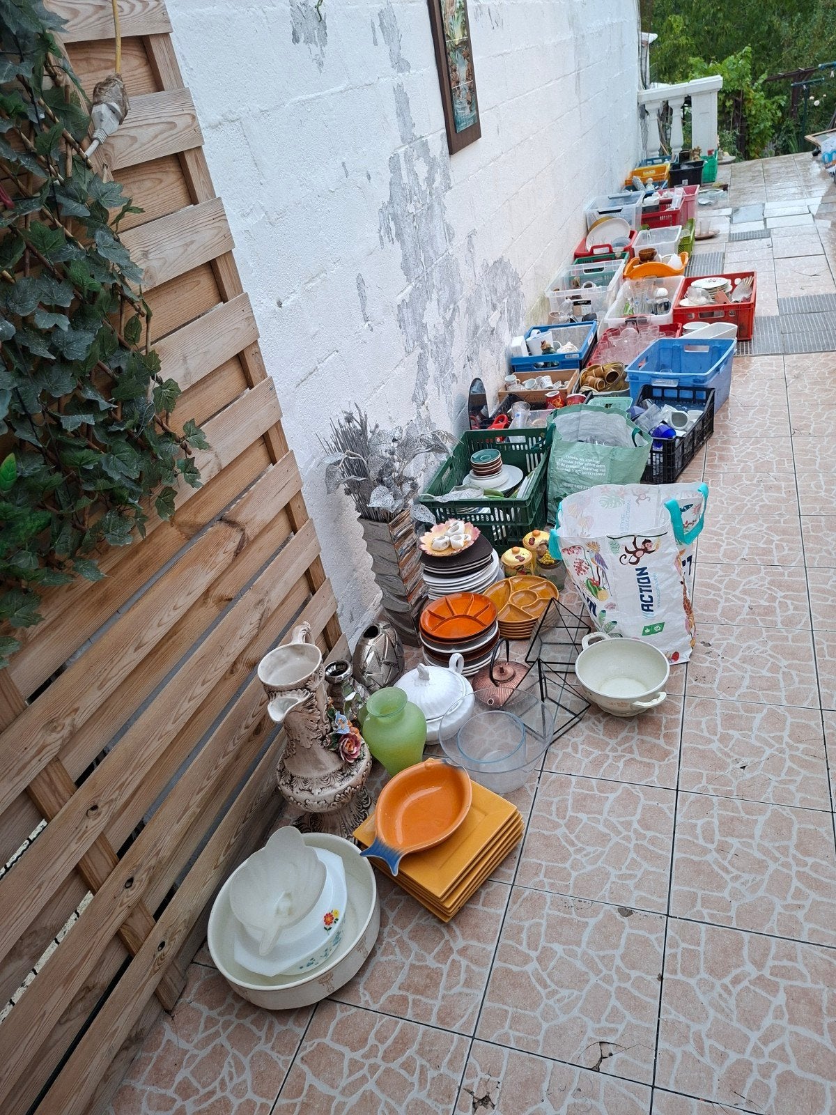 lots vaisselles,deco,verres alcools,tasses,sous tasses,plats, Divers, Enlèvement, Comme neuf