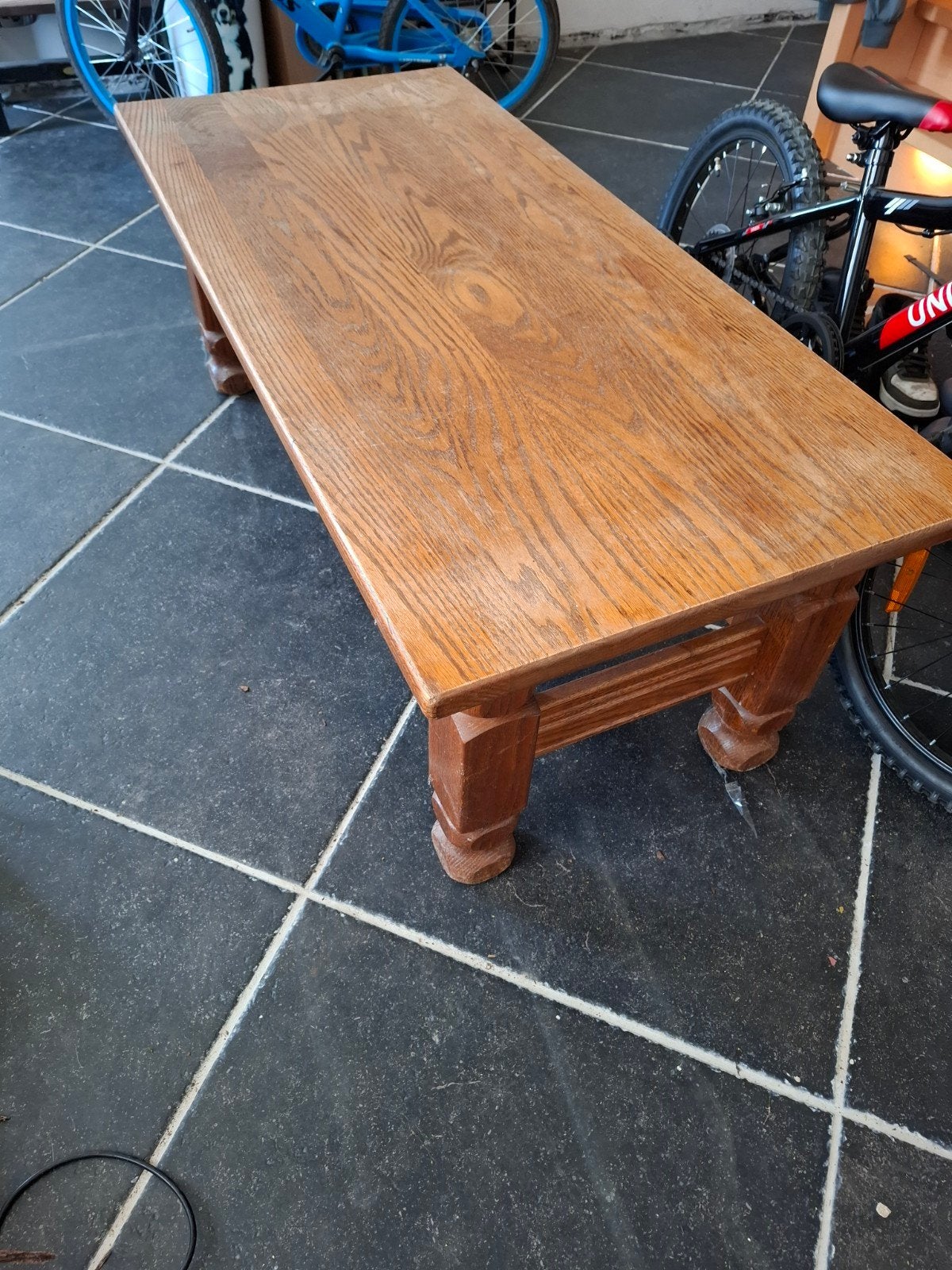 Gratis salontafel, Enlèvement