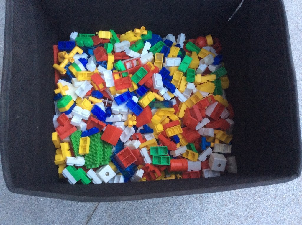 lego blokken  in plastiek, Kinderen en Baby's, Ophalen, Lego, Zo goed als nieuw, Inclusief accessoires
