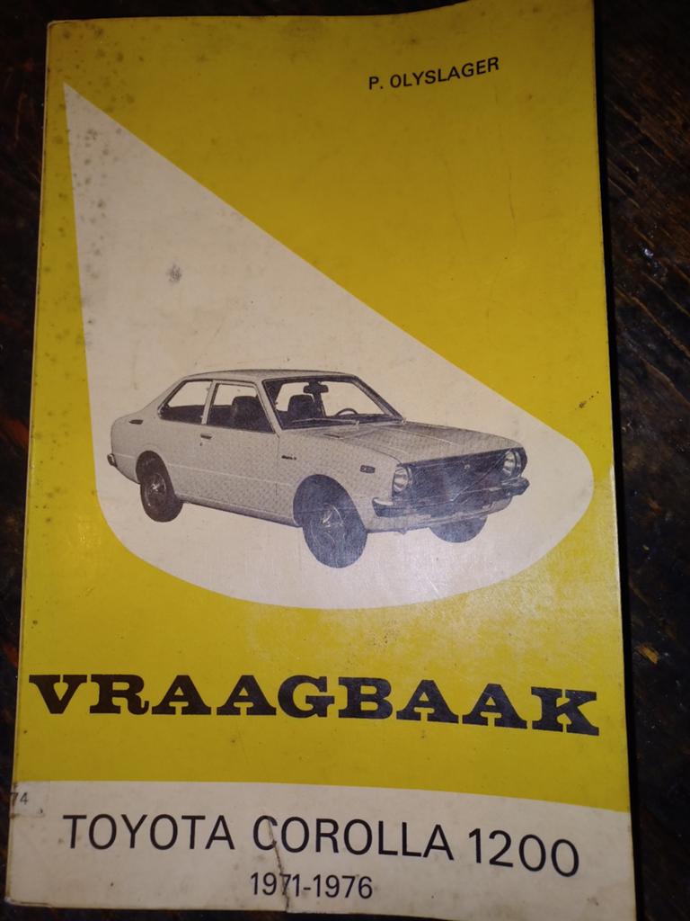 Toyota Corolla 1200 1971-1976 vraagbaak, Auto's, Particulier, Te koop, Corolla