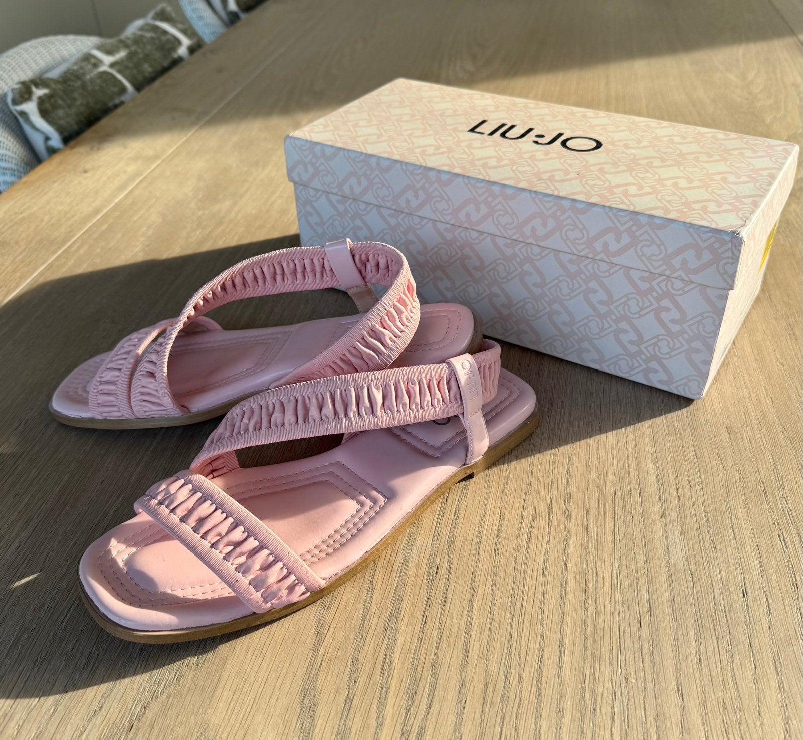 Sandalen Liu-Jo, Ophalen of Verzenden, Zo goed als nieuw, Sandalen of Muiltjes
