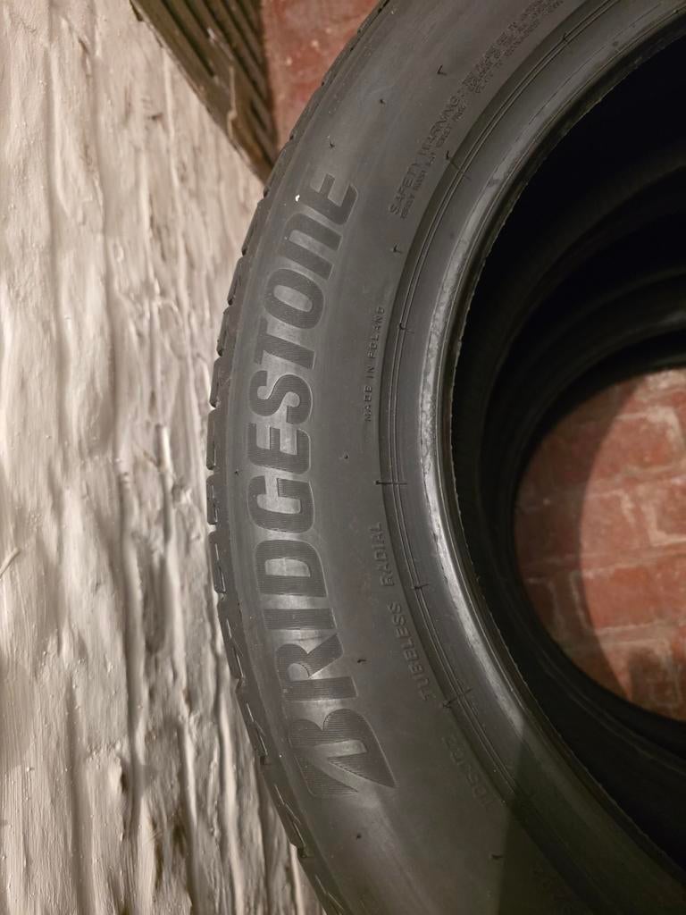 4x235 /55/18 Bridgestone, Auto-onderdelen, Banden en Velgen