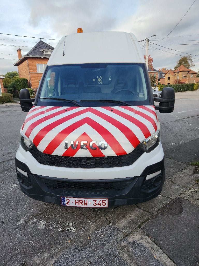 IVECO DAILY 2015 65.000 KM CNG, Auto's, Dealer onderhouden, Iveco, Wit, Handgeschakeld