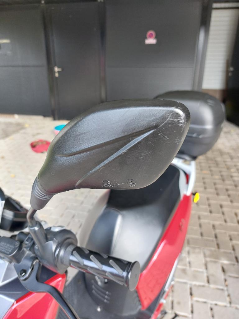 Electrische scooter, Motoren, Ophalen