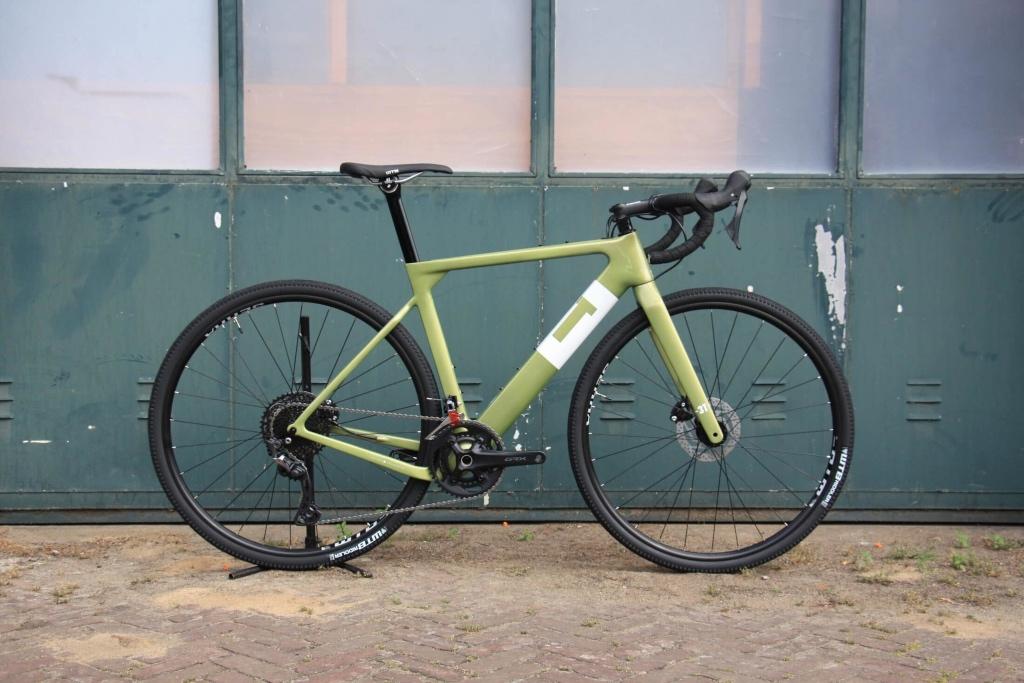 3T EXPLORO gravelbike maat 58 XL met 2 wielensets, Fietsen en Brommers, Gebruikt, Meer dan 20 versnellingen, Schijfrem, Ophalen