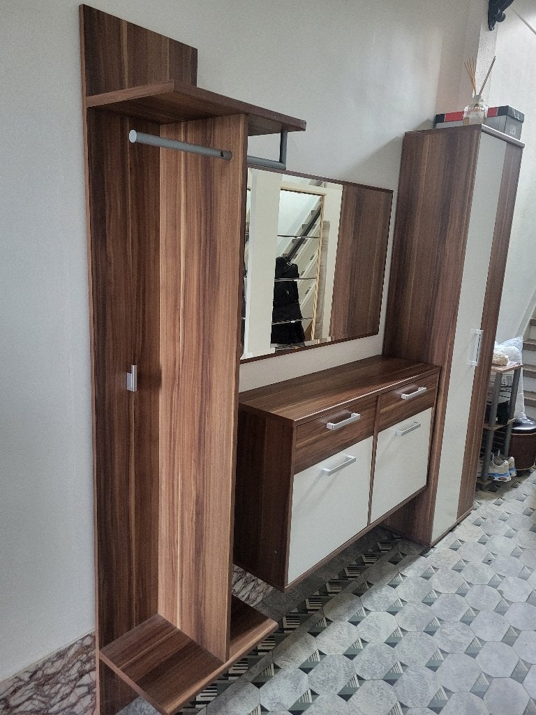 Meuble/armoire d'entrée, 25 à 50 cm, 200 cm ou plus, Utilisé, Avec tiroir(s)