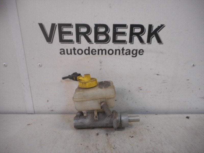 HOOFDREMCILINDER Volkswagen Golf IV (1J1) (21027099), Gebruikt, Volkswagen, Volkswagen AG, Kundenbetreuung@volkswagen.de
