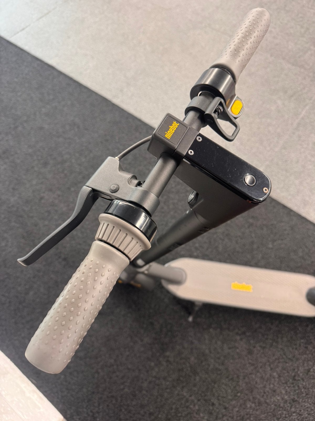 Ninebot G30 Max - très bon état, Enlèvement, Comme neuf