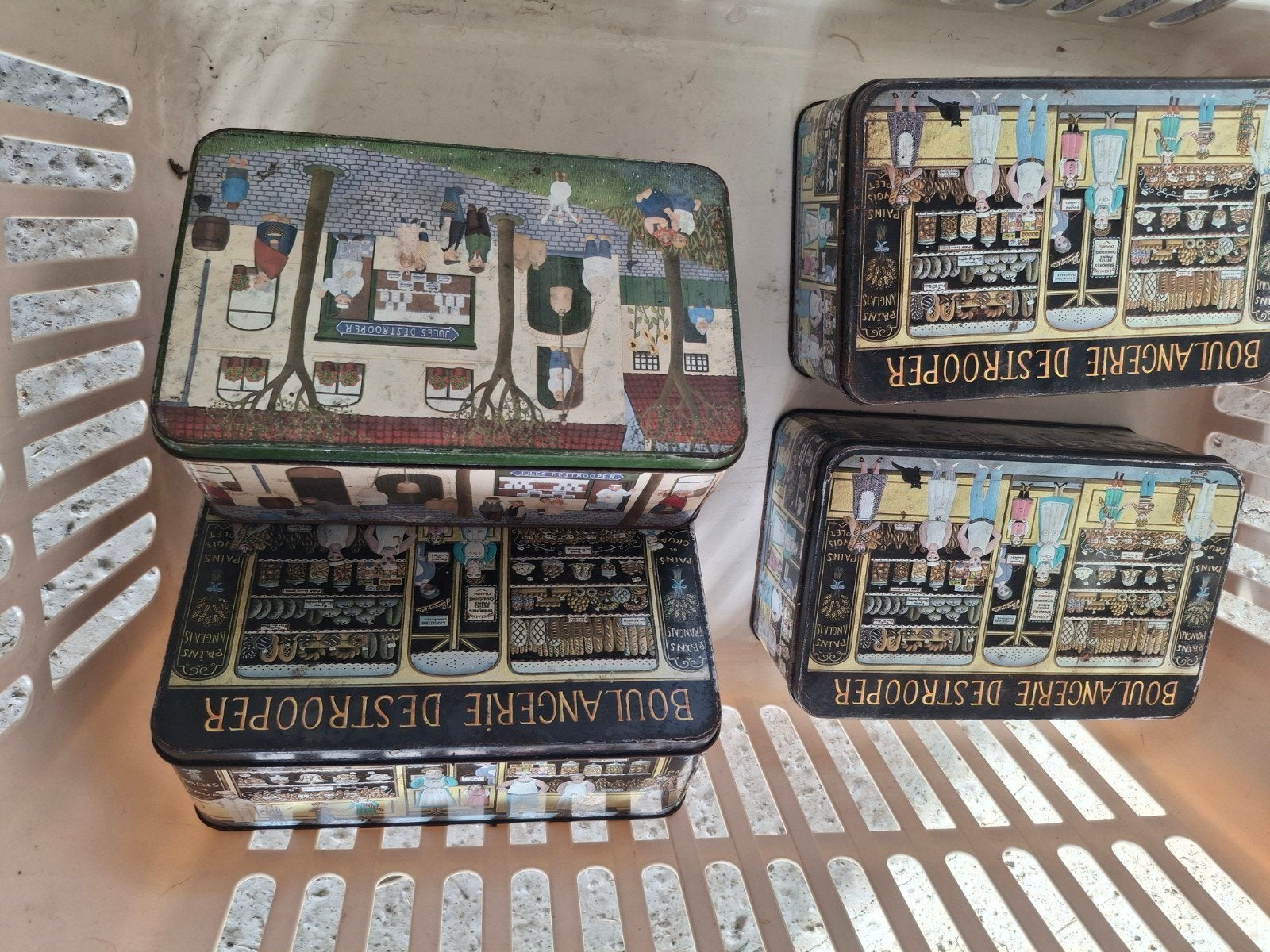 blikken dozen, Collections, Enlèvement