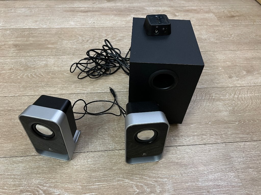Logitech LS21 PC speakers, Computers en Software, Ophalen of Verzenden, Gebruikt, Audiokanaal 2.1, Logitech