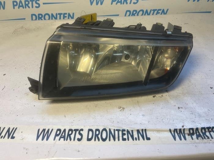 Phare gauche d'un Skoda Fabia, -, 3 mois de garantie, Utilisé, Skoda