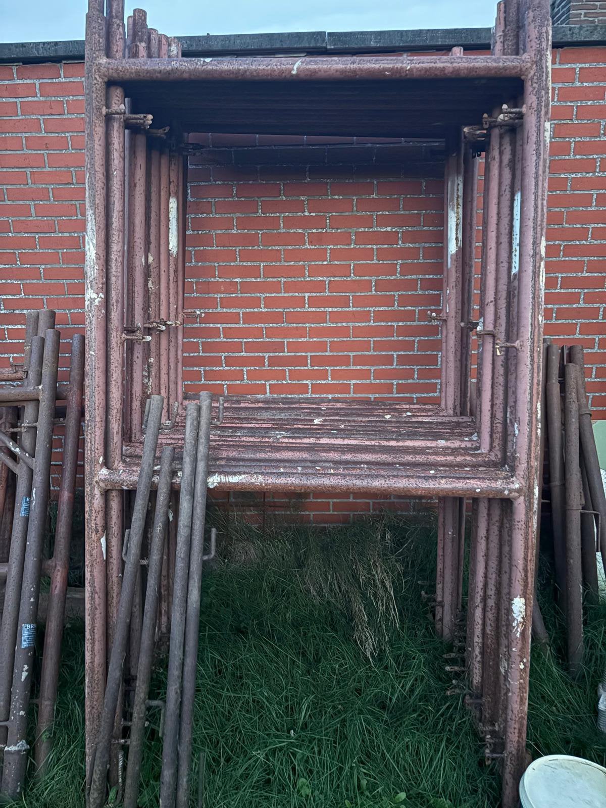 Bouwstelling: bokken, kruisen en planken, Doe-het-zelf en Bouw, Ophalen, Gebruikt