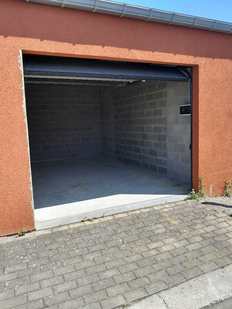 Garage -box de rangement a vendre, Immo, Provincie Waals-Brabant