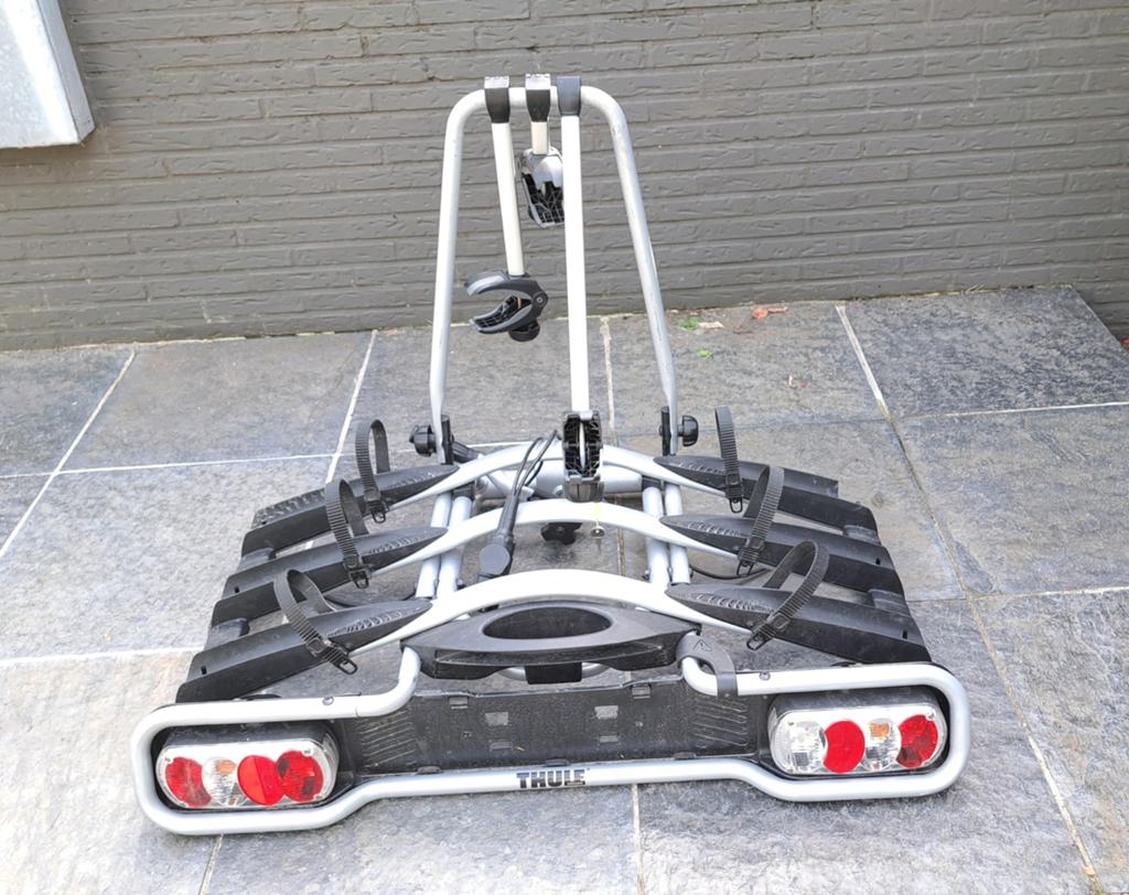 Euroway 946 Thule pour 3 velos, Support d'attelage, 3 vélos ou plus, Pneus larges, Enlèvement