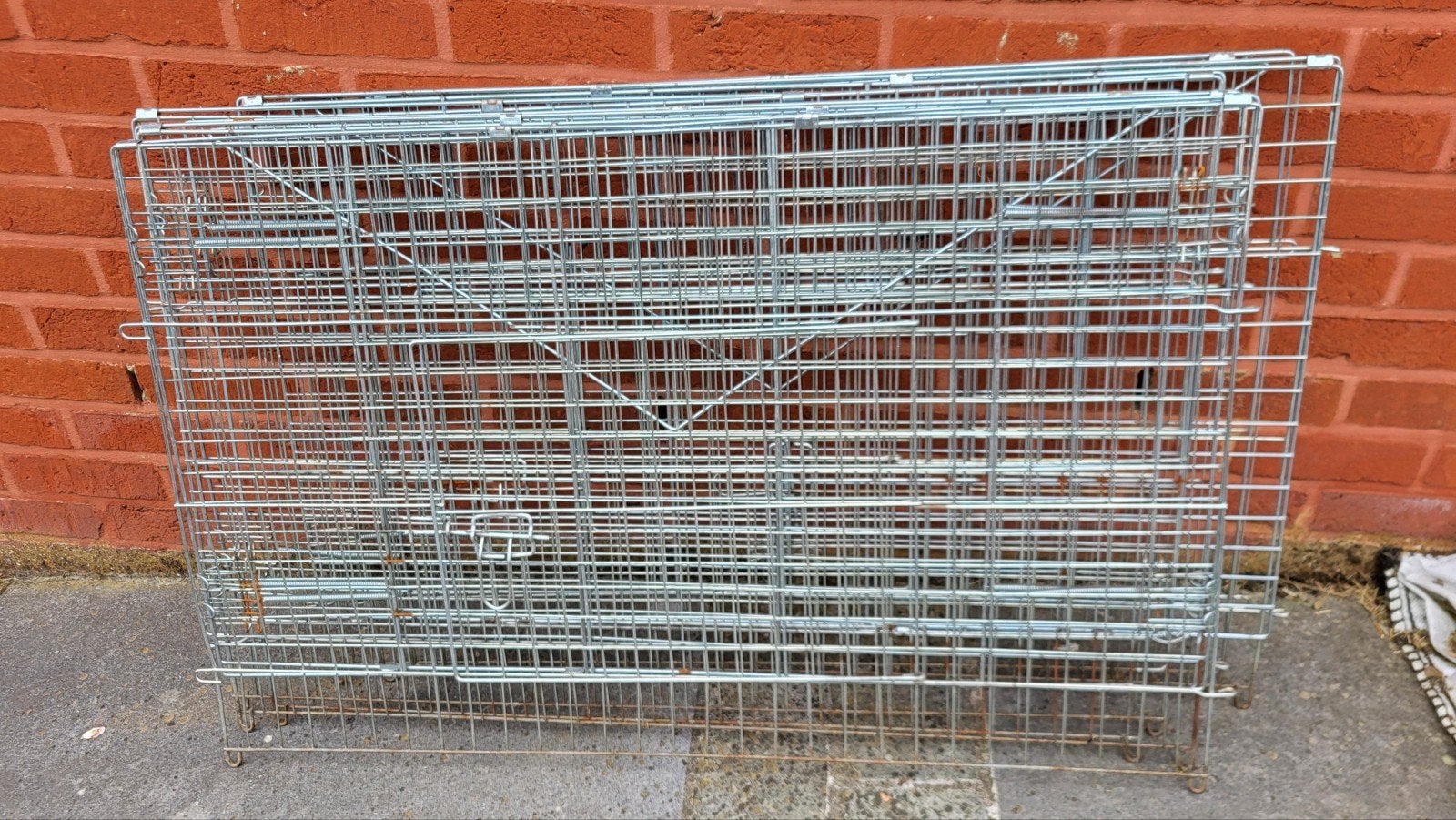 Cage metallique pour petits animaux 2x1m