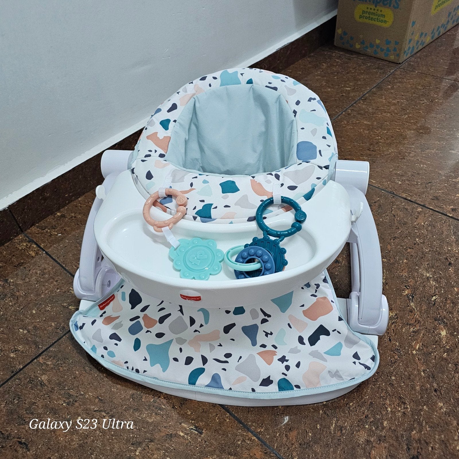 Fisher-Price Portable Baby Chair Sit-Me-Up Floor Seat With D, Kinderen en Baby's, Wipstoeltjes, Ophalen, Fisher-Price