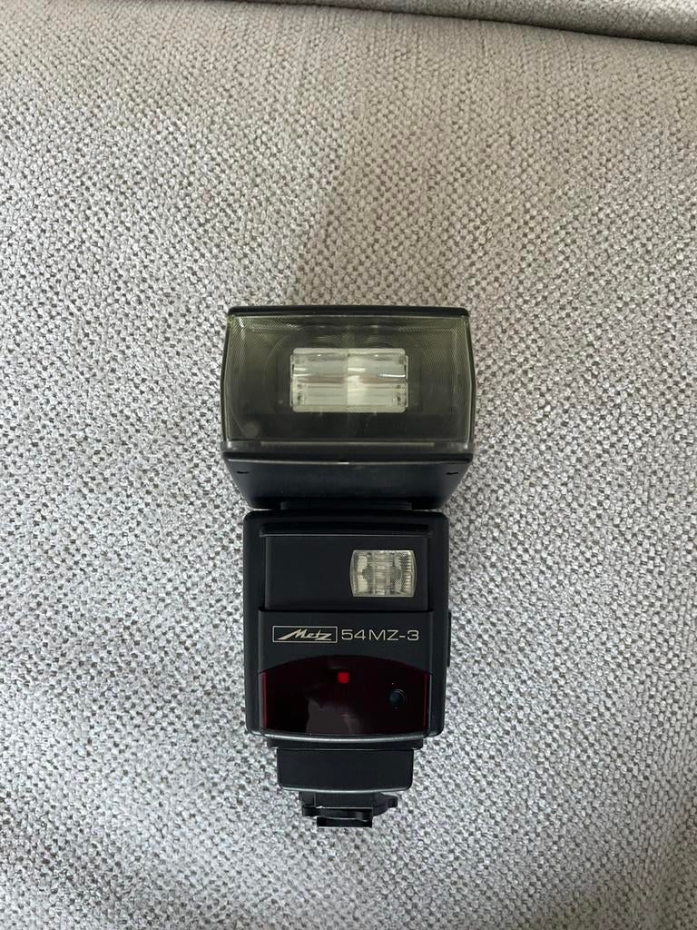 Metz Mecablitz 54 MZ-3 Flitser + Nikon Adapter (SCA 3402), Ophalen, Zo goed als nieuw, Metz