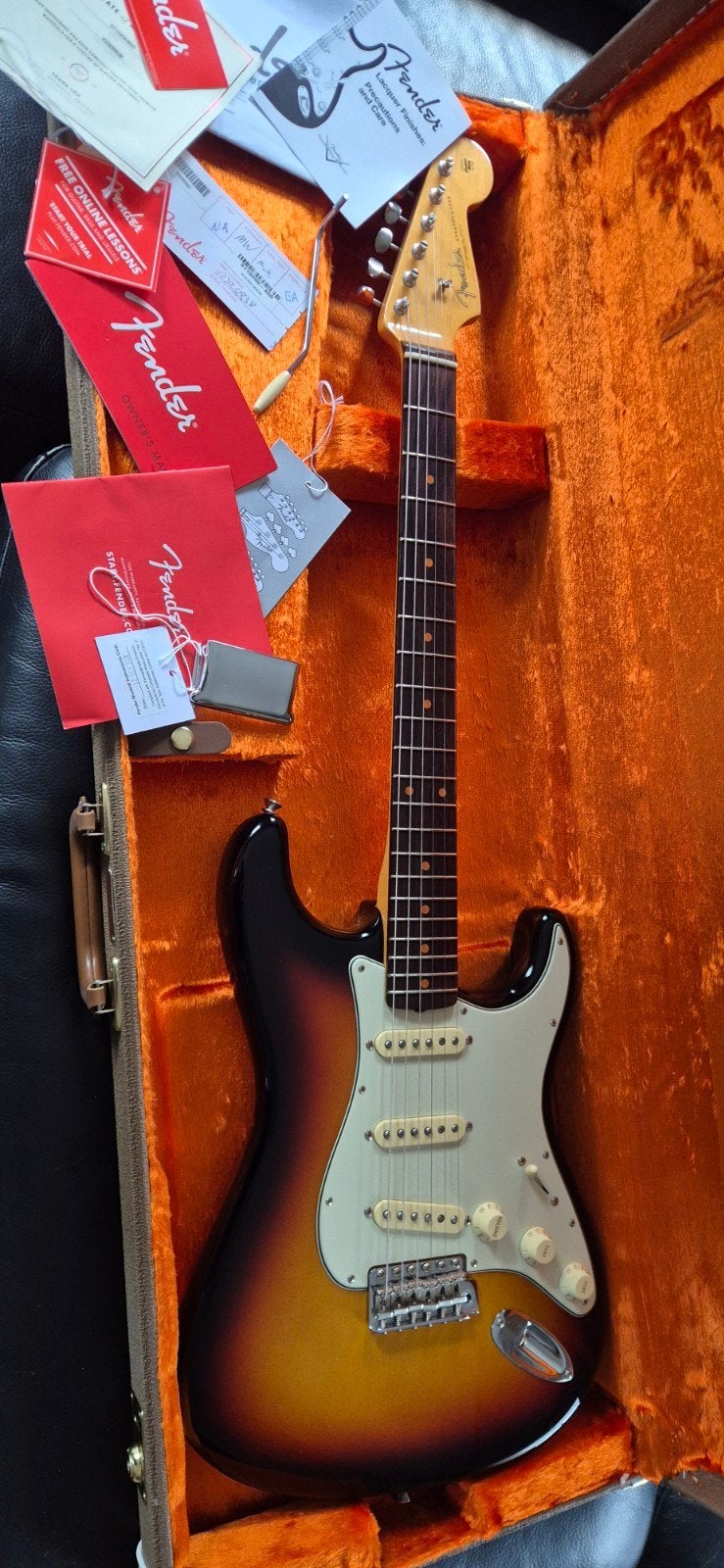 Nieuwstaat Fender American Vintage II 1961 Stratocaster, Enlèvement, Neuf, Fender