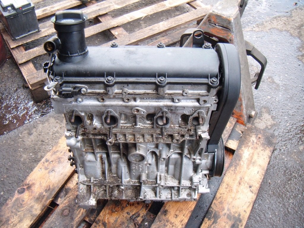 Moteur BSE Nu SEAT OCTAVIA TOLEDO TOURAN CADDY VW PASSAT, Verzenden, Gebruikt, Overige automerken