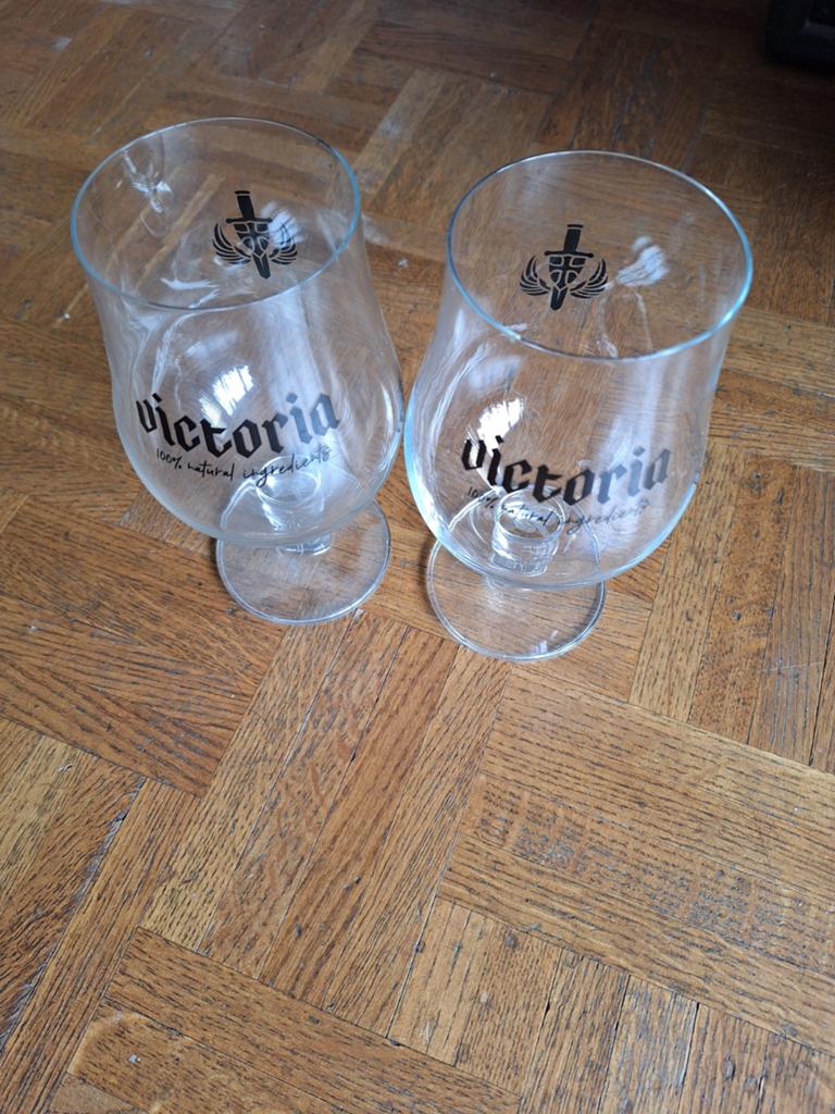 VICTORIA Bierglazen 2stuks, Huis en Inrichting, Woonaccessoires | Stolpen, Ophalen