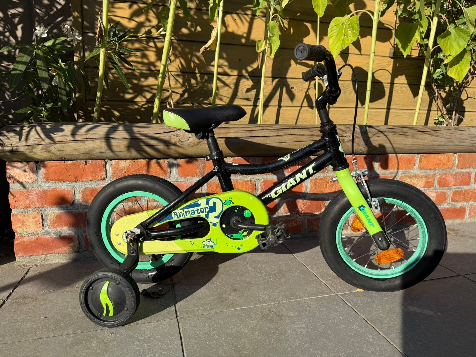Giant Animator 12” kinderfiets, Ophalen, Zo goed als nieuw, Zijwieltjes