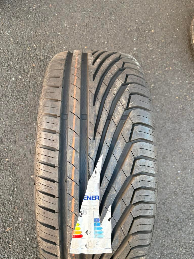 1 pneus taille 225/40 R18, Enlèvement ou Envoi, Neuf