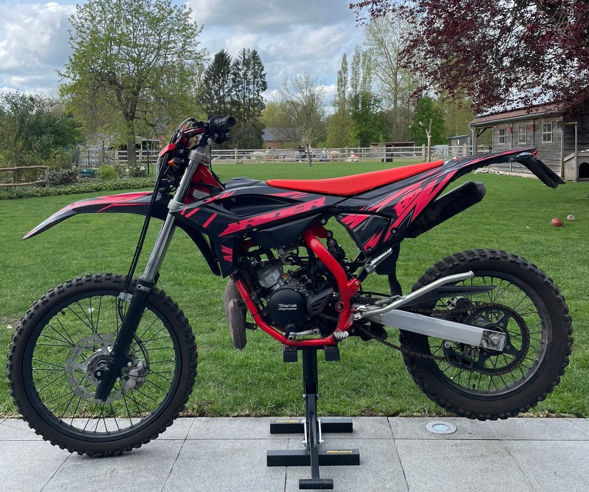 Beta 50cc factory 2022, Ophalen, Zo goed als nieuw, Derbi