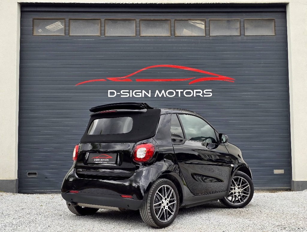 SMART FORTWO CABRIO 0.9 TURBO DCT (90pk) PRIME 2016 34.661km, Auto's, Automaat, Achterwielaandrijving, Cabriolet, Zwart