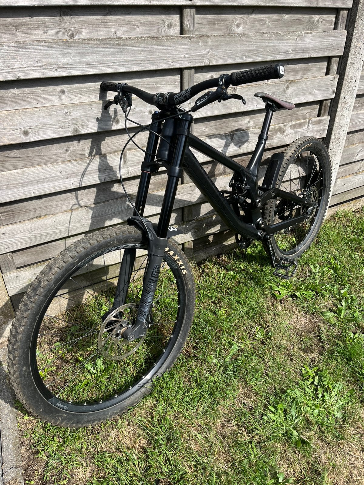 Canyon Sender AL 6.0 – 2018 – Downhill MTB, Gebruikt, Schijfrem, 53 tot 57 cm, Ophalen