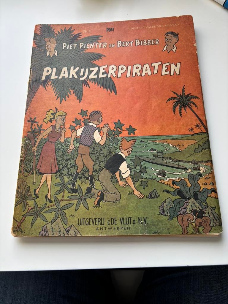 Piet Pienter en Bert Bibber Plakijzerpiraten eerste druk, Boeken, Stripverhalen, Ophalen of Verzenden, Zo goed als nieuw