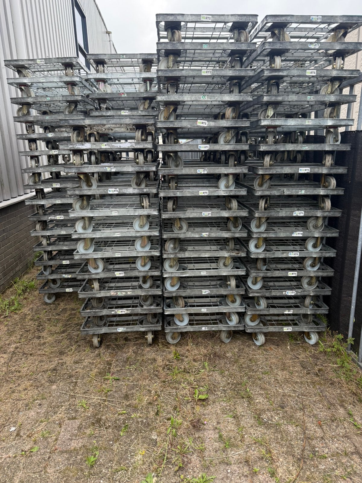 Dollys 60/80cm, Ophalen of Verzenden, Zo goed als nieuw