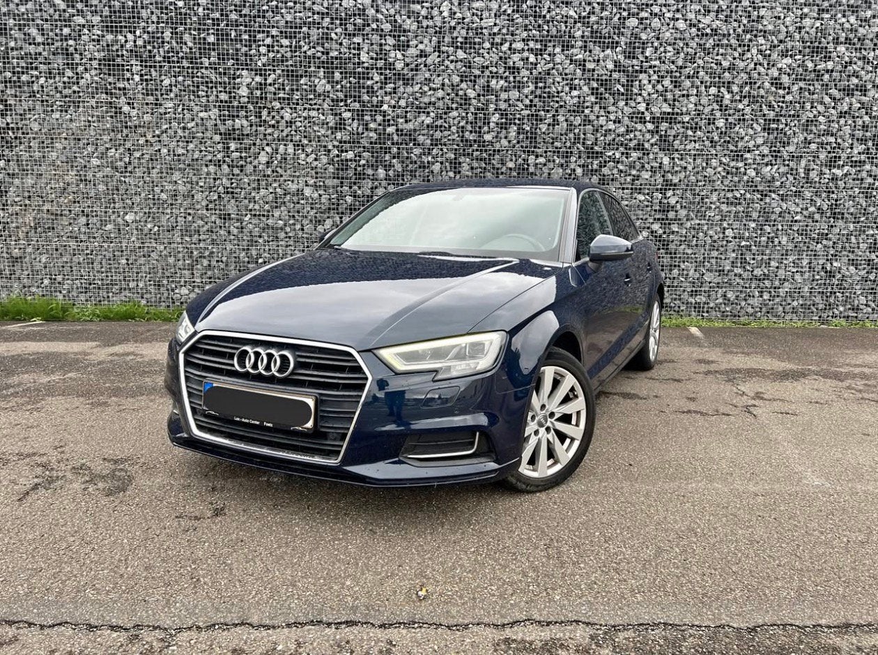 Audi A3 1.0TFSI Facelift 2017/Automaat/Virtual Cockpit/Led, Auto's, Audi, Automaat, Stof, Particulier, Airconditioning