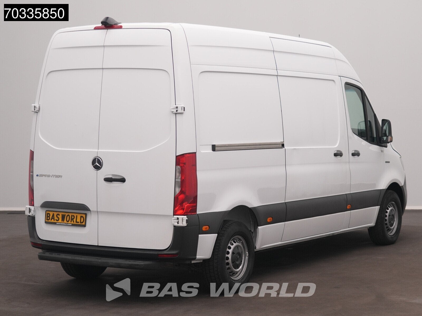 Mercedes eSprinter 312 100% Elektrisch L2H2 55kWh 145KM WLTP, Autos, Achat, Entreprise, 3 places, Mercedes-Benz