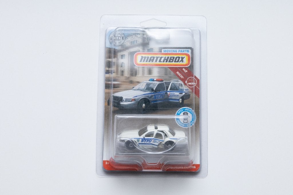 Matchbox 2006 Ford Crown Victoria (Moving Parts), Ophalen of Verzenden, Nieuw, Auto