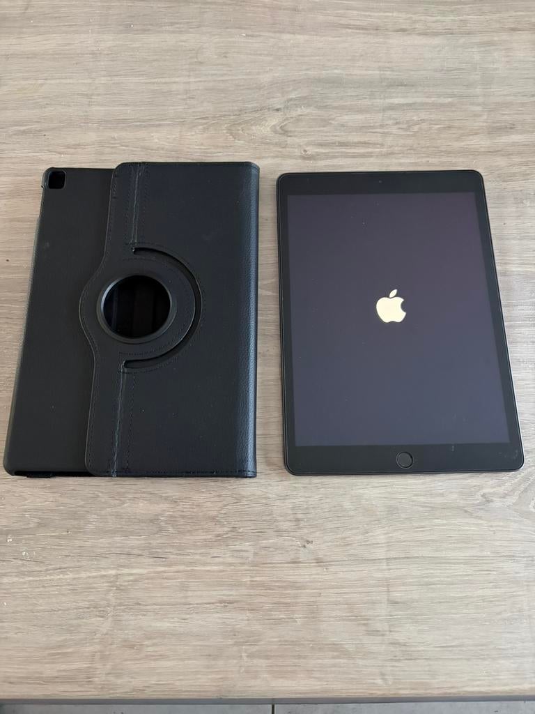 Ipad 8, 128GB, Computers en Software, Apple iPads, Apple iPad, Zo goed als nieuw, 128 GB, Grijs