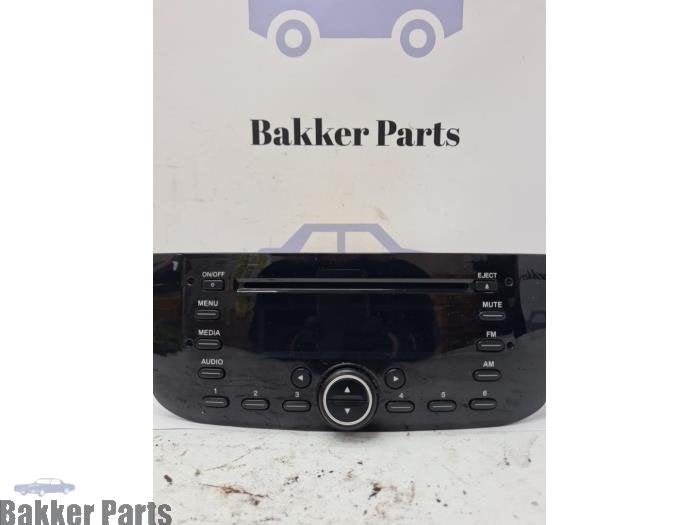 Radio/Lecteur CD d'un Fiat Punto Evo, Autos : Pièces & Accessoires, -, -, 3 mois de garantie, Utilisé