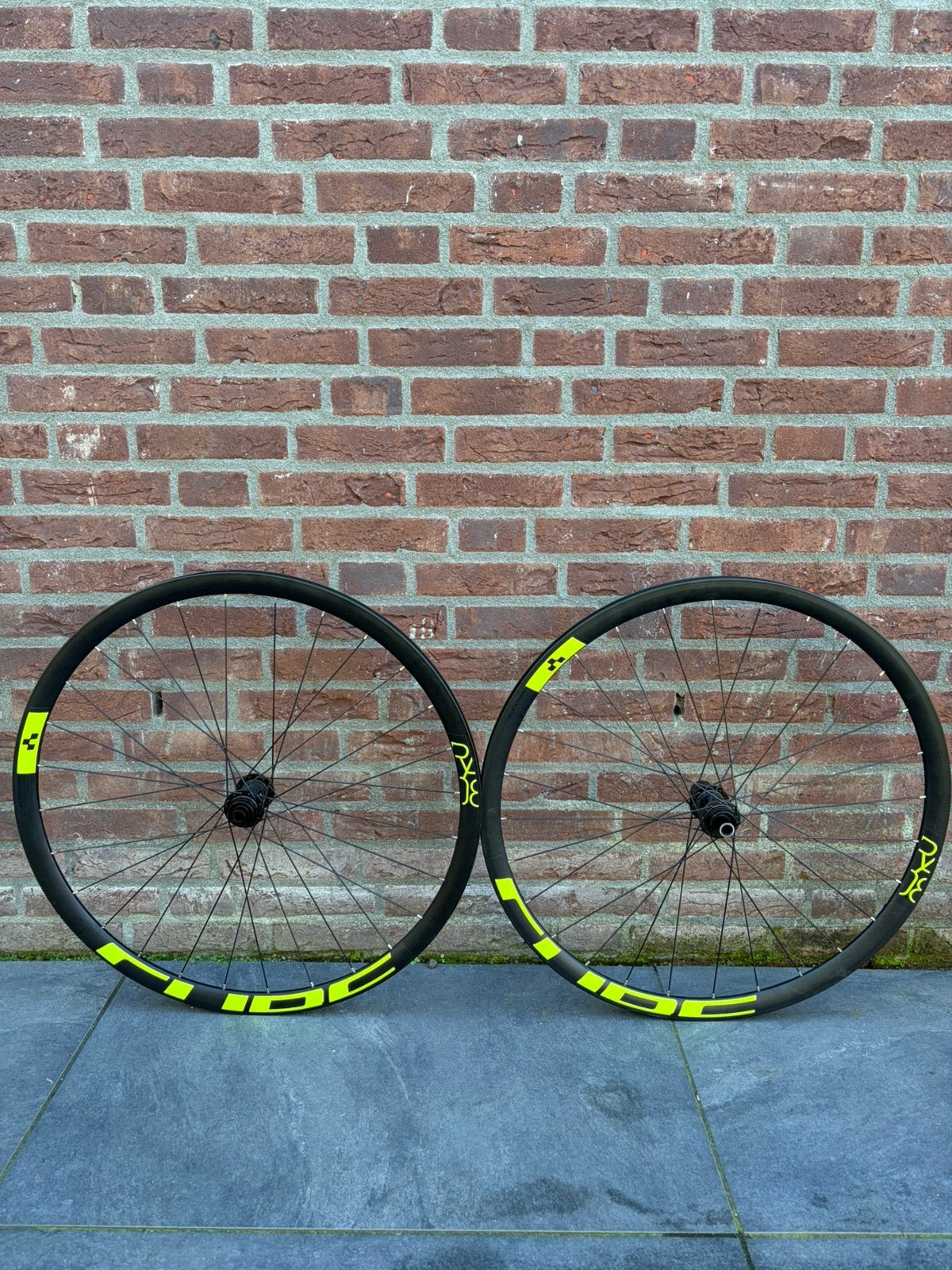 RA 0.8 Aero Disc Racefiets Wielen - Z.G.A.N. tubeless, Fietsen en Brommers, Ophalen of Verzenden, Zo goed als nieuw, Racefiets