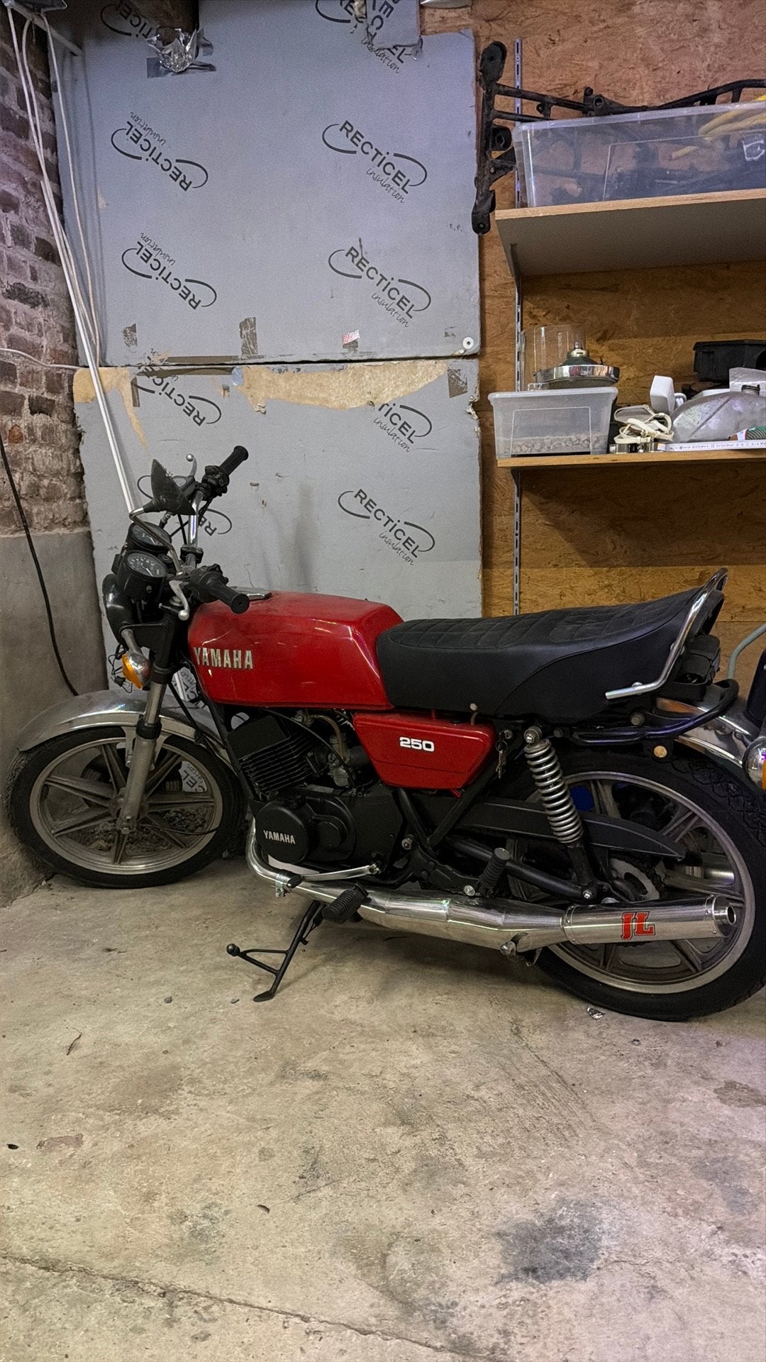 Yamaha rd 250, Bricolage & Construction, Treuils et Palans, Enlèvement, Comme neuf