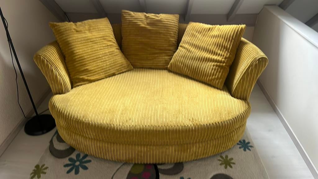 Loveseat, Enlèvement, Comme neuf