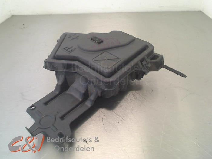 Boîte à fusibles d'un Peugeot Expert, -, 3 mois de garantie, Utilisé, -