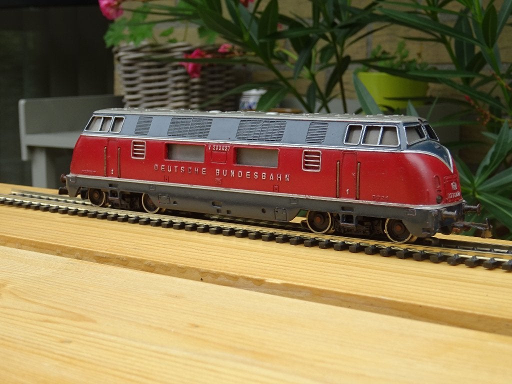 Locomotive diesel allemande - Märklin - HO, Hobby & Loisirs créatifs, Analogique, Enlèvement ou Envoi, Courant alternatif, Utilisé