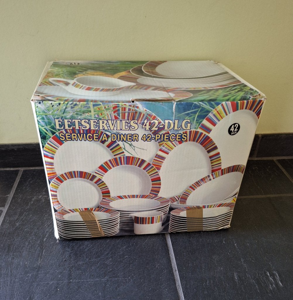 Nieuw compleet servies 12 personen, Huis en Inrichting, Ophalen, Nieuw, Compleet servies