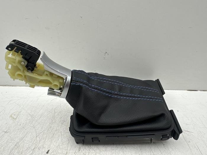 Enveloppe levier de vitesse d'un Volkswagen Golf, Volkswagen, -, 3 mois de garantie, Utilisé