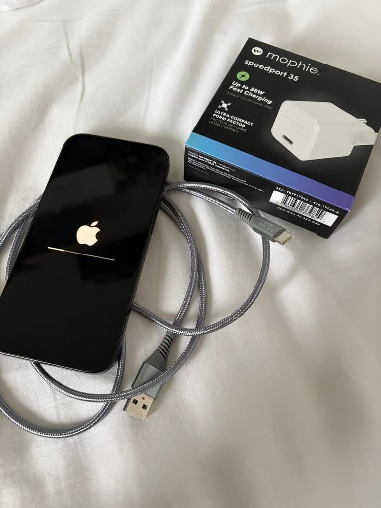 Iphone 15,128 gb en 88 procent batterij, Telecommunicatie, Mobiele telefoons | Apple iPhone, Ophalen, Gebruikt, 128 GB, IPhone 15