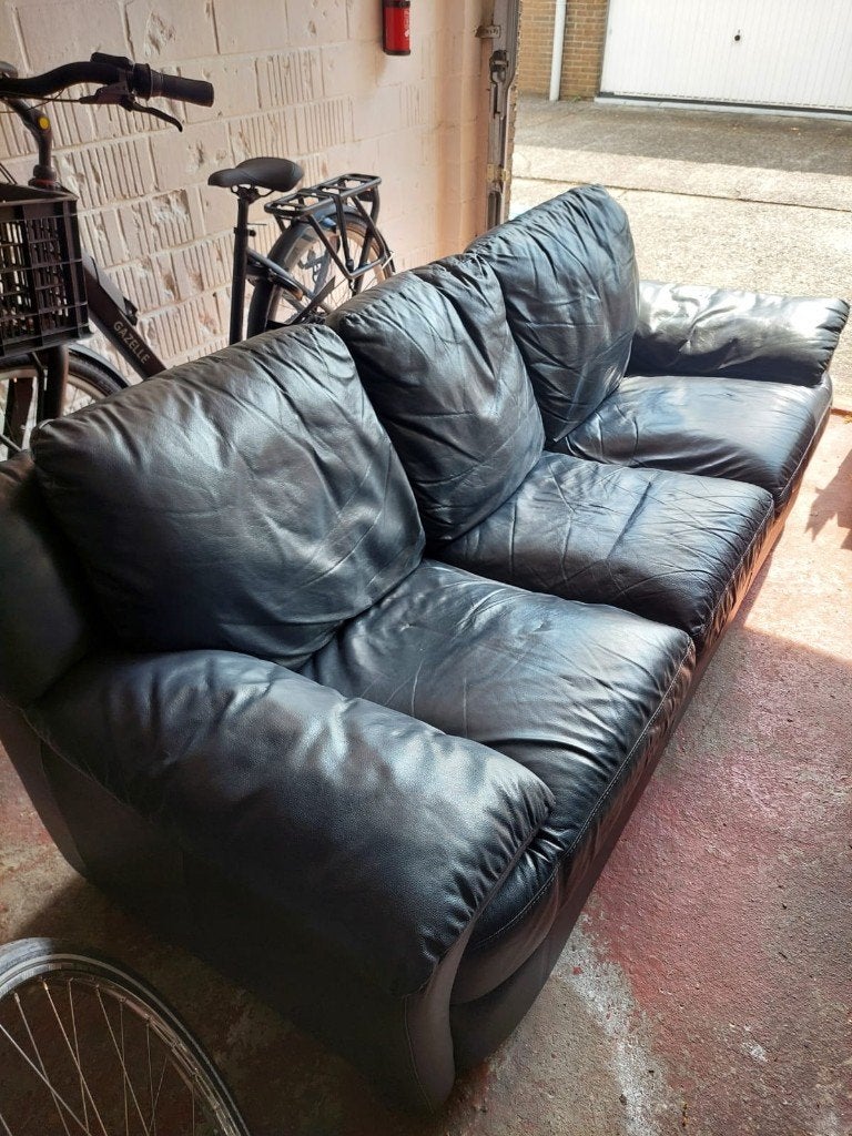 Lederen zetel, 200 à 250 cm, Banc droit, Enlèvement, Utilisé